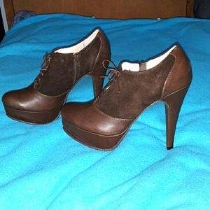 Vincitore Rare Leather Short Boot Platforms BRAND NEW